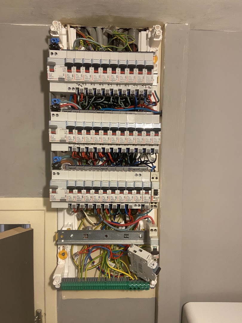 AFD Plomberie-Électricité — Photos 7